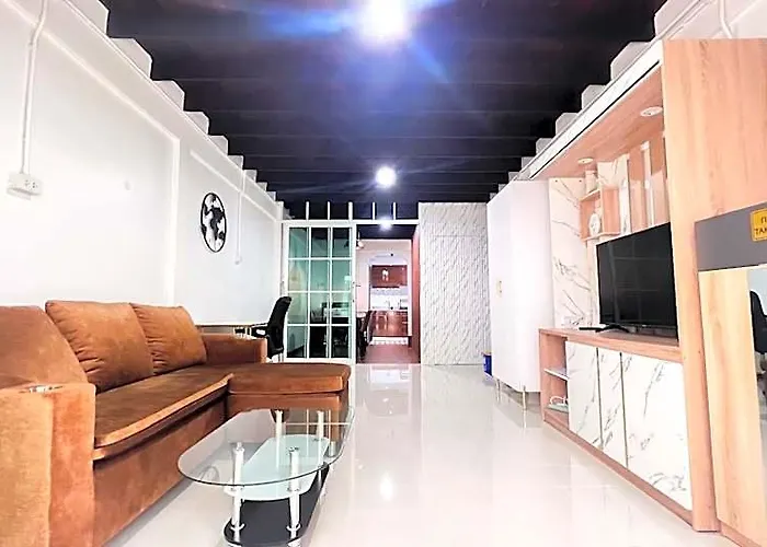 Uourangnamhouse 酒店